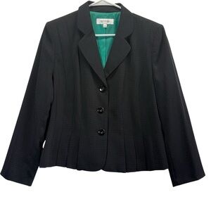 Suit Studio Green Polka Dot Black Blazer. Size 16P